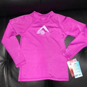 Kanu Surf / Sun / Hiking / BJJ / Outdoor UPF 50+ Rash Guard - Kids Size 8